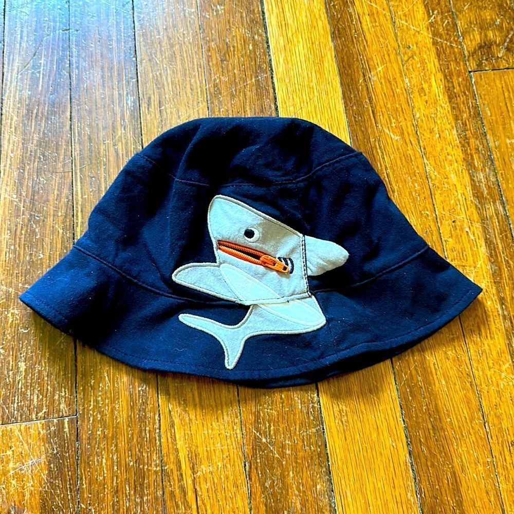 ⚽️4/$20⚽️ Gymboree Shark Attack Bucket Hat, Sz 6-8 Yrs
